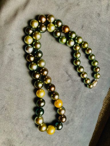 32 inch Tahiti Pearls, 12-14 mm